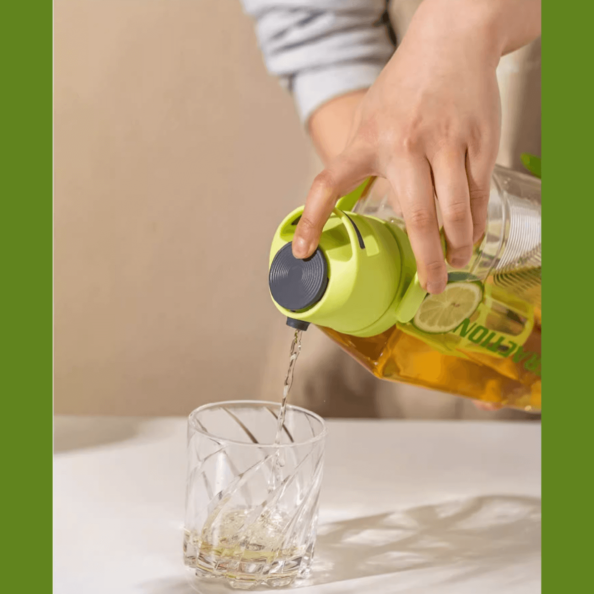 Pinkah PJ-784 2L Portable Cold Brew Jug With Strainer - Green