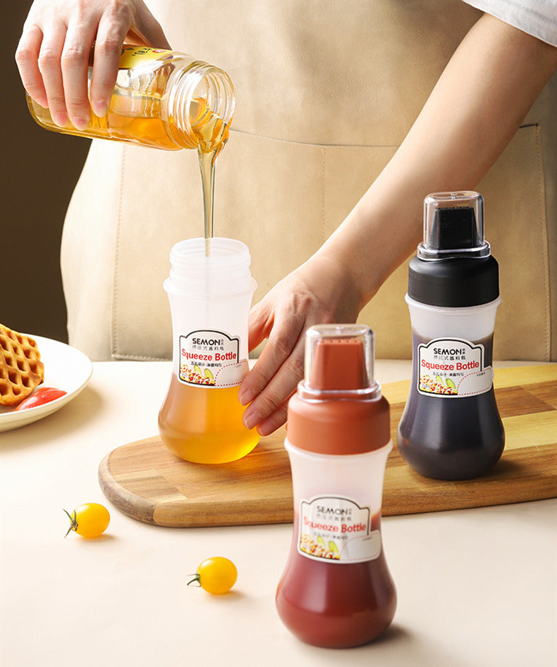 Robo Semon Squeeze Sauce Bottle Ketchup Spice Storage Container 350ml-Red