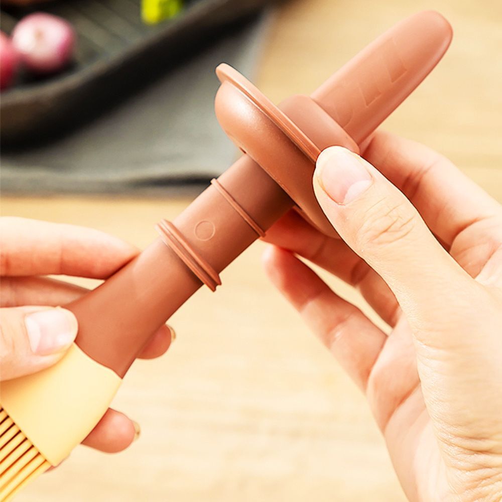Robo Shield Silicon Oil Brush 200ml - Brown