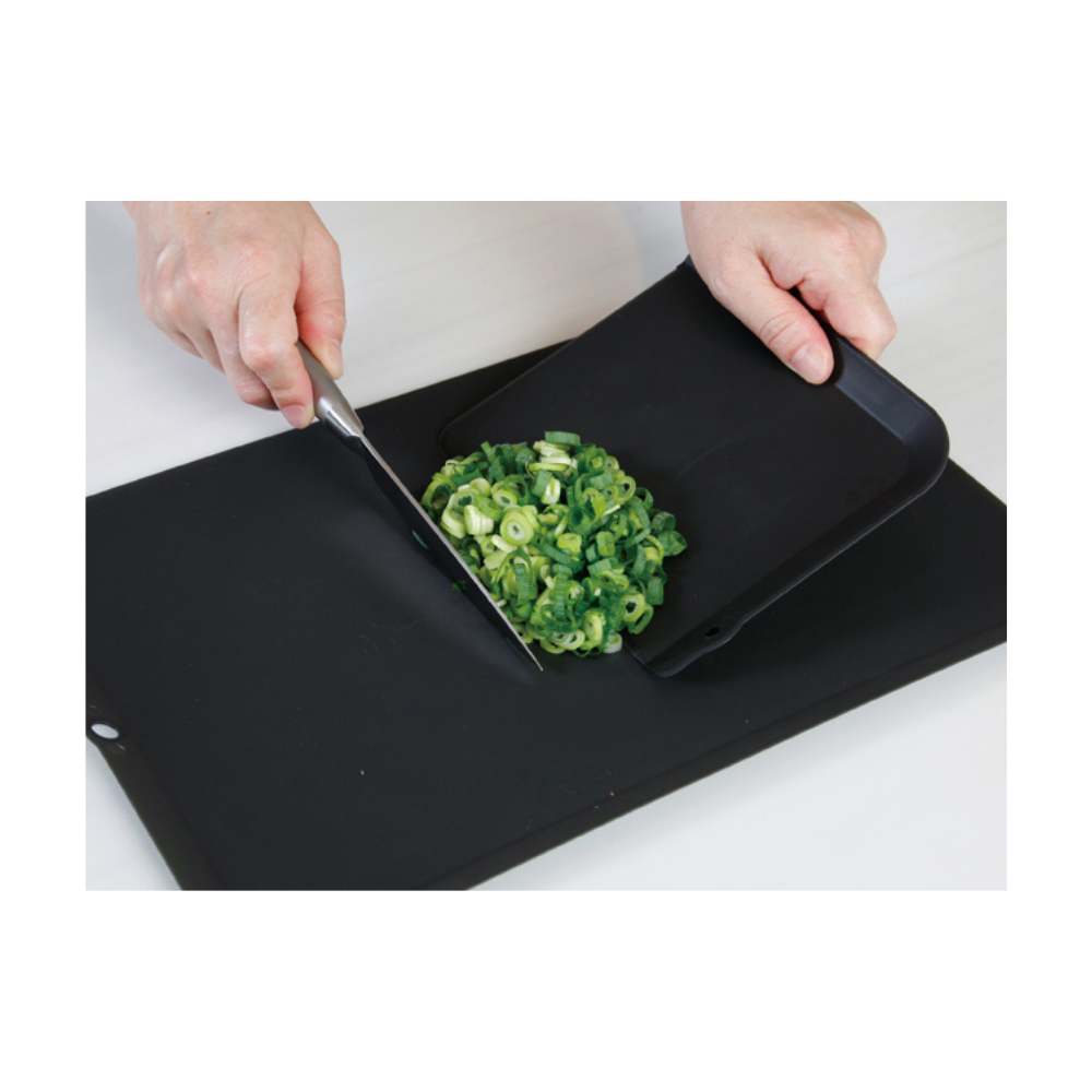 Ihara Kihan Binchotan Charcoal Antibacterial Cutting Board Set Black