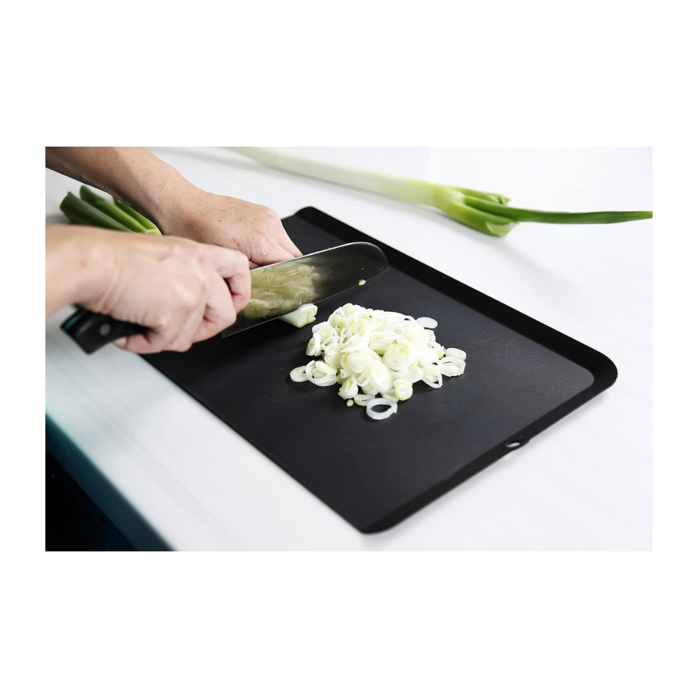 Ihara Kihan Binchotan Charcoal Antibacterial Cutting Board Set Black