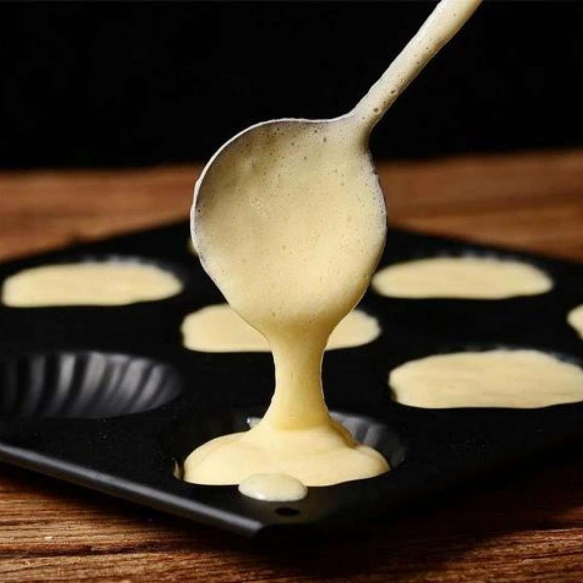 Tigercrown Cockshell Cake Baking Pan 9P Black