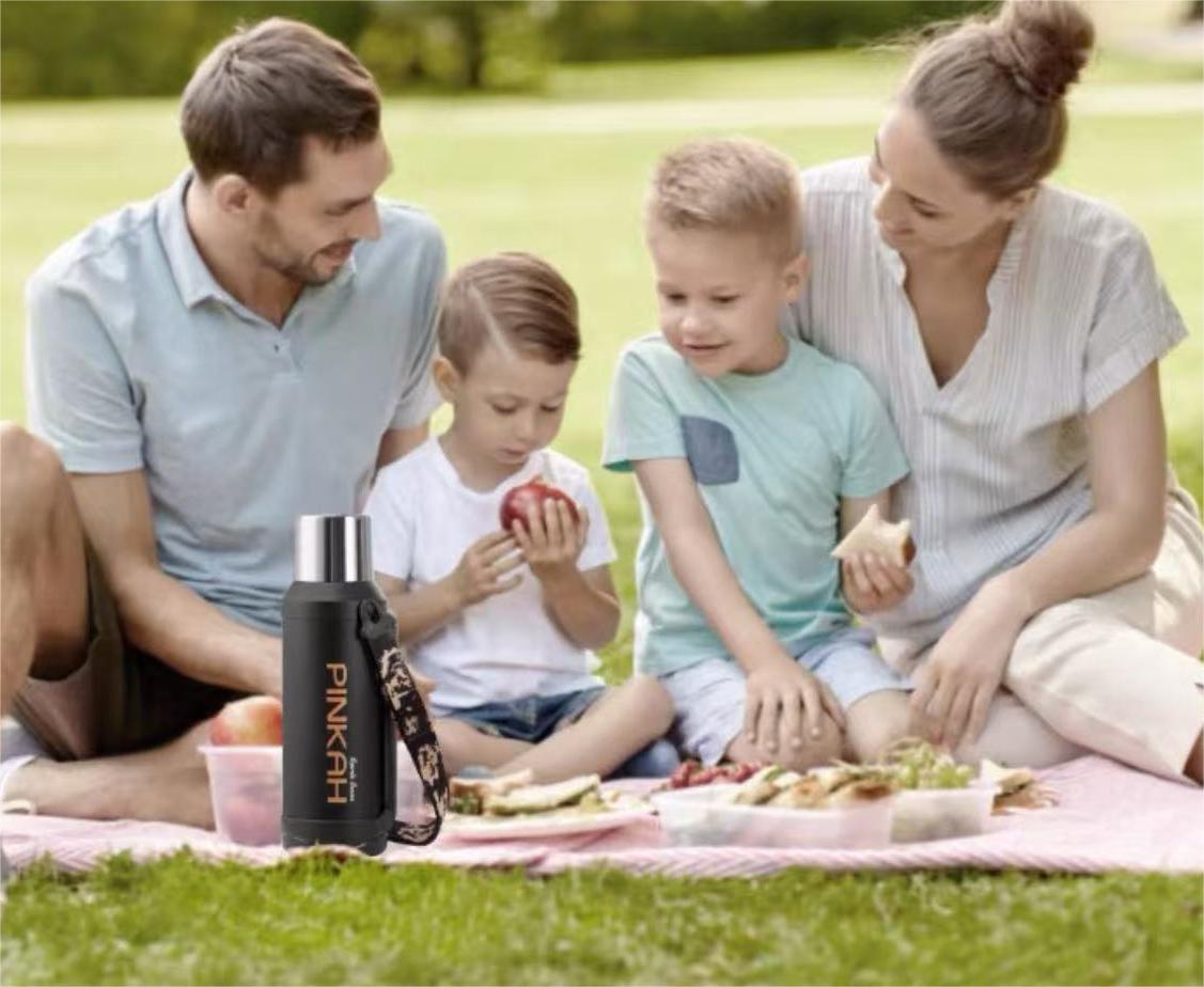 Pinkah PJ-3355 S/S Vaccum Bottle 1.8L Black