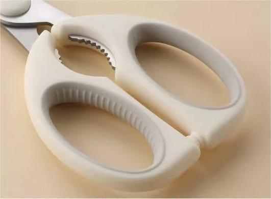 Shi Ba Zi Zuo SB3074 Multifunctional Kitchen Scissors - Cream