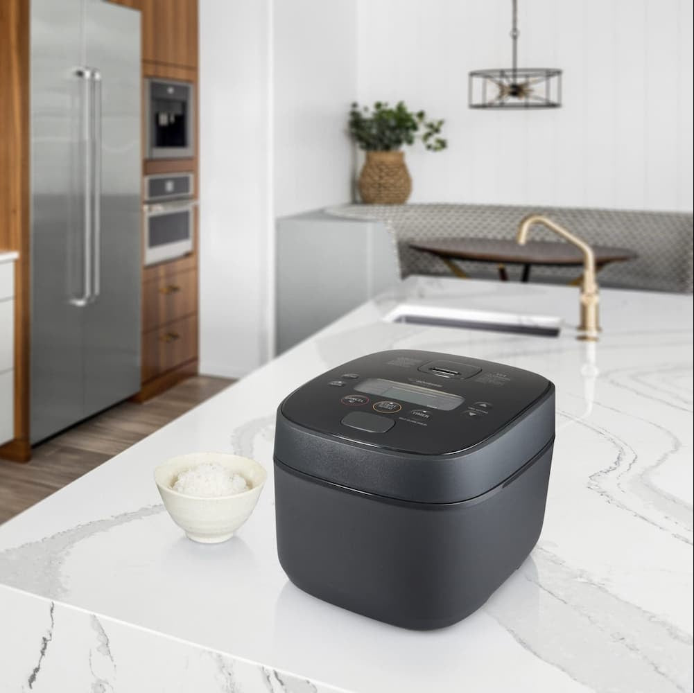 Zojirushi NW-QAQ10 IH Rice Cooker 5.5 Cups